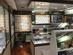 -华彬眼镜专业渐进配镜(潘家园店)