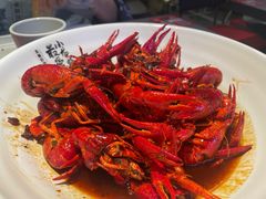 -龙巢盱眙龙虾·牛蛙·烧烤宵夜(八卦岭店)