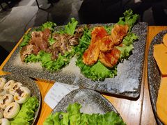 -那胡同里的小烤肉馆(开发区万达店)