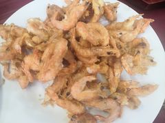 炸河虾-北京龙庆四季香农家饭庄·灶台鱼·碳烤虹鳟鱼(龙庆峡店)