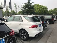 -奔驰上海利星(七宝店)