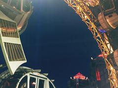 -影汇之星8字形摩天轮