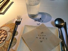 -春树下·树屋花房西餐厅(罍街AS1980店)