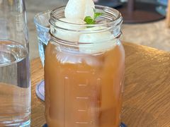 -ROAST coffee & eatery