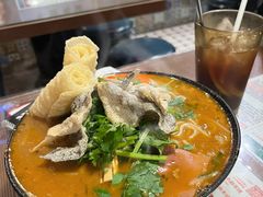 -肥汁米蘭香港米线(宁波路总店)