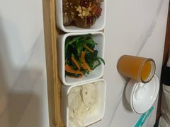 -鲁南仔·滕州炒鸡(经三路店)