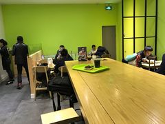 用餐区-吉祥馄饨(虹桥火车站店)