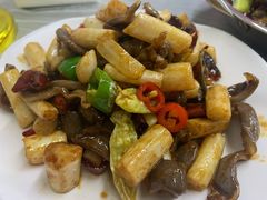 泡椒藕带炒鸡菌-小民大排档(马场角横路店)