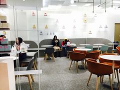 大堂-奈雪的茶(市百一店)