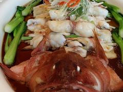 -双子楼大酒店(城开国际写字楼店)