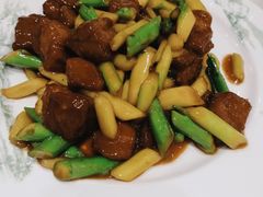 -满江红四季餐厅 · 国家五钻级酒家(新纪元大酒店店)