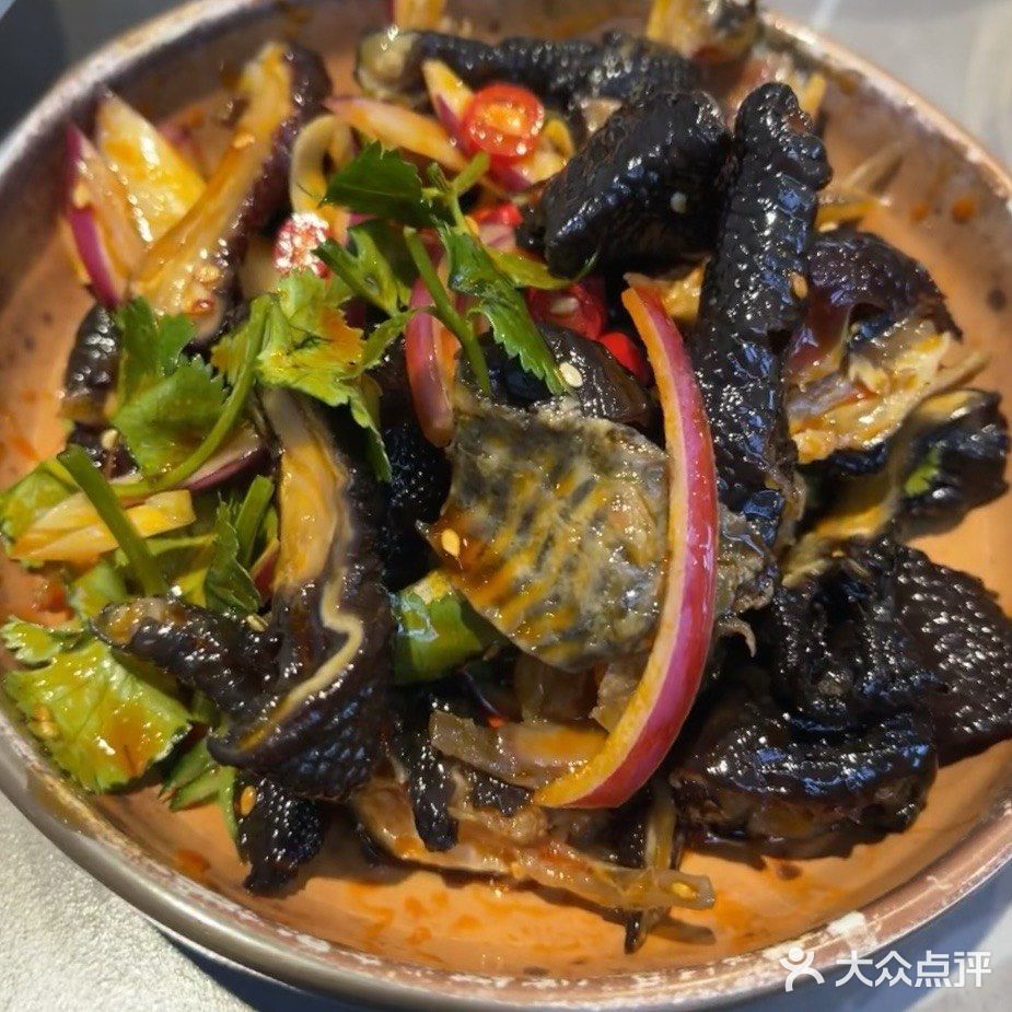 三里屯里的宝藏川菜小馆，牛蛙辣虾吃过瘾！