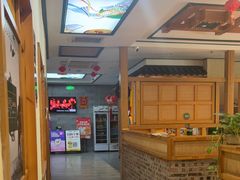 -咱屯子铁锅炖直营店(南湖大路店)