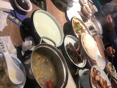 -龙聚德北京烤鸭(沙坪坝华宇A馆店)