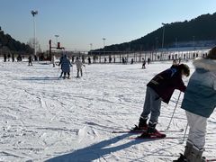 -十三陵雪世界滑雪场