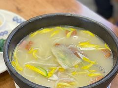 -桥香园云南过桥米线(红龙井店)