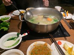 -牛焱·贵州黄牛肉火锅(城西银泰店)