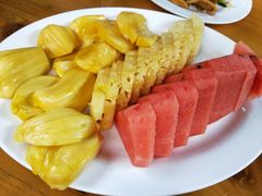 -绿光森林餐厅