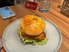 -必胜客(骡马市店)