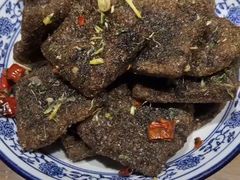 -唐师傅湘西名菜馆(武陵路店)