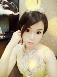 -现代经典婚纱摄影