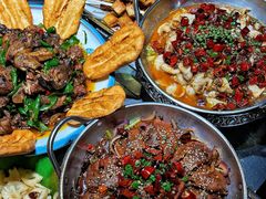 干锅鸭头-宗泉烤全羊·烤羊腿·家常菜(解放东路店)