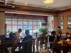 大堂-伊兰麒兰馨园·川菜·清真馆(339电视塔店)