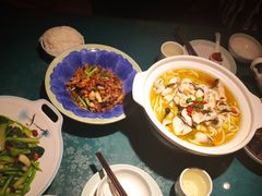 -呷湘厨·鱼汤捞饭·剁椒鱼头·辣椒炒肉(国家会展中心店)