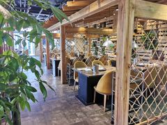 大堂-日进一片海.生腌海鲜火锅.宵夜烧烤(三里屯总店)