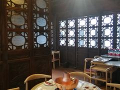 大堂-东门口涮肉·砂锅·烤串(老门东店)