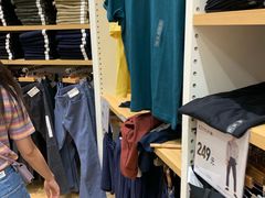 -优衣库(广州番禺万达广场店)