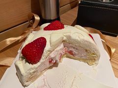 -蜜蜂小象·榴莲千层蛋糕(时代汇11栋店)
