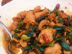 -蔼若春.传承三十年云南菜(金碧公园店)