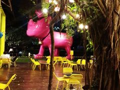 环境-莓园冰淇淋店
