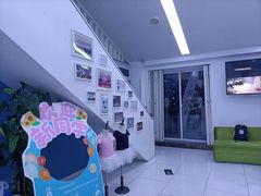 -西安小天鹅艺术团(曲江Alice店)