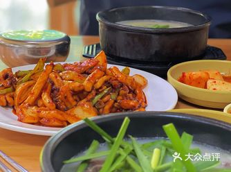 韩国经典美食 米肠汤饭