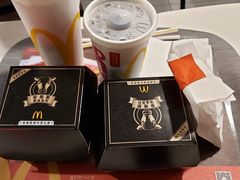 -麦当劳(中山八路店)