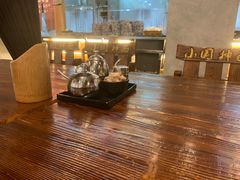 -东大桥小国抻面烧烤(长通路店)