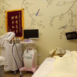 -裕月馨月子中心(滨江店)