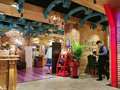 -米德维奇俄式西餐厅(西六道街店)