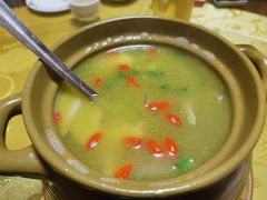 松茸鸡汤-龙姐私房菜(和顺古镇店)