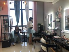 -ME觅妆·定制美妆·彩妆私教(菱角湖店)