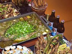 -何师烧烤Pro ·江湖川菜·小龙虾·精酿(太古里旗舰店)