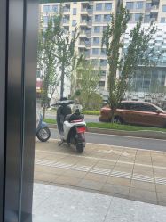 -苏豪美发S A L O N烫发染发