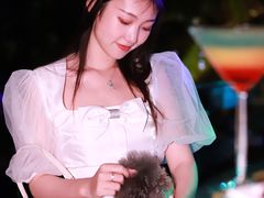 -亚龙湾喜来登·美景台大堂吧