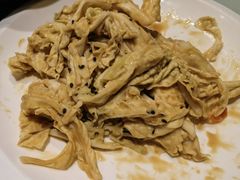 麻将白菜-撒拉花儿·新疆菜·清真(太阳宫店)