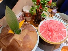 -超级鲜•胡毛肚火锅(扬帆店)