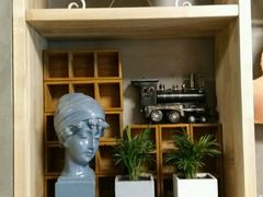 -HIGH FIVE哈福手工汉堡(桂林路店)