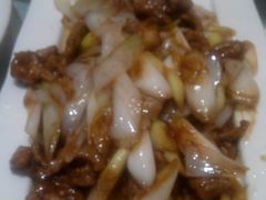 葱爆羊肉-津味老菜(露西亚商街店)