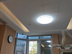 -上海仁爱医院口腔科 · 种植